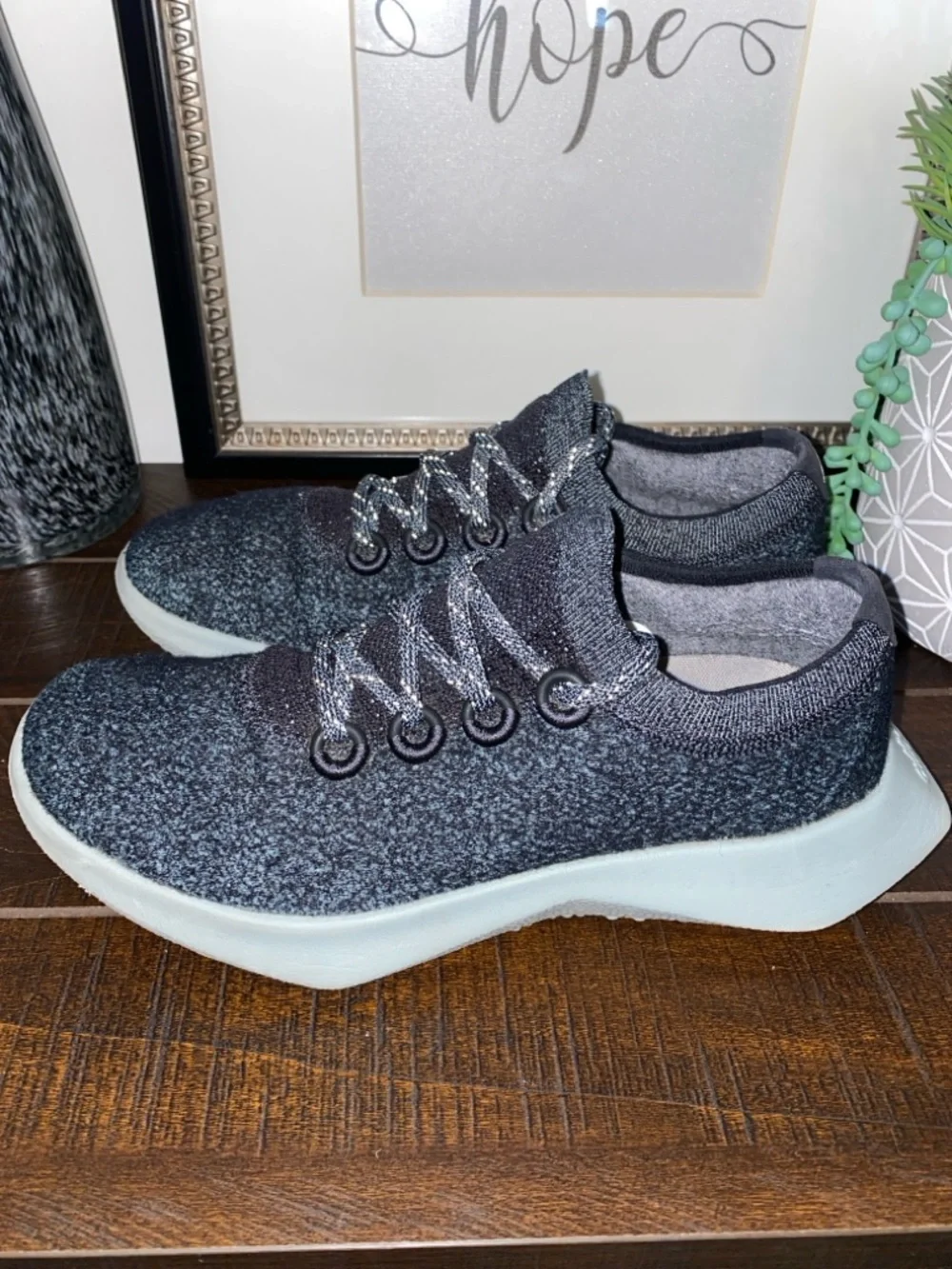 Allbirds Women's Wool Dasher 2 Mizzle Dark Gray Knit Lace-Up Sneakers Size 9